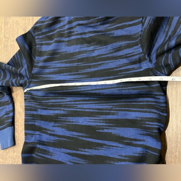 Bench Men's Jubilation Adjustable Hem Pullover Hoodie, Size Medium - Picture 6 of 7